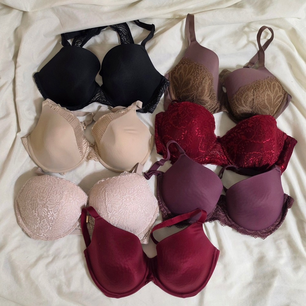 Lot of 7 Womens Bras Size 38DD Underwire Lace Full Coverage Racerback MultiColor